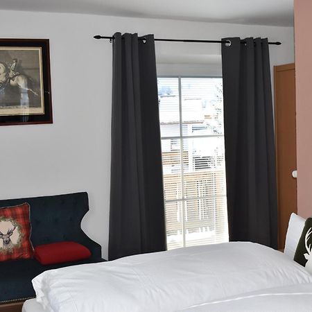 Hirschstube Nauders Bed & Breakfast Екстериор снимка