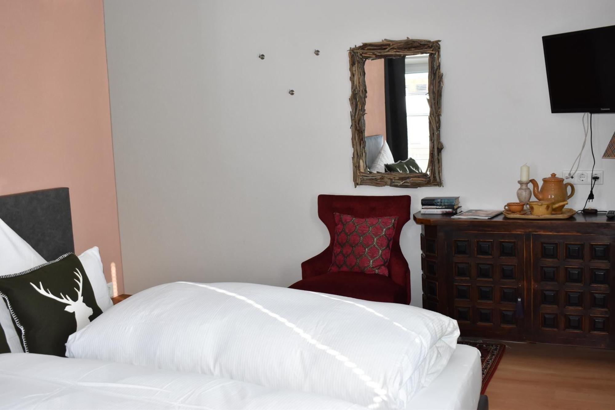 Hirschstube Nauders Bed & Breakfast Екстериор снимка